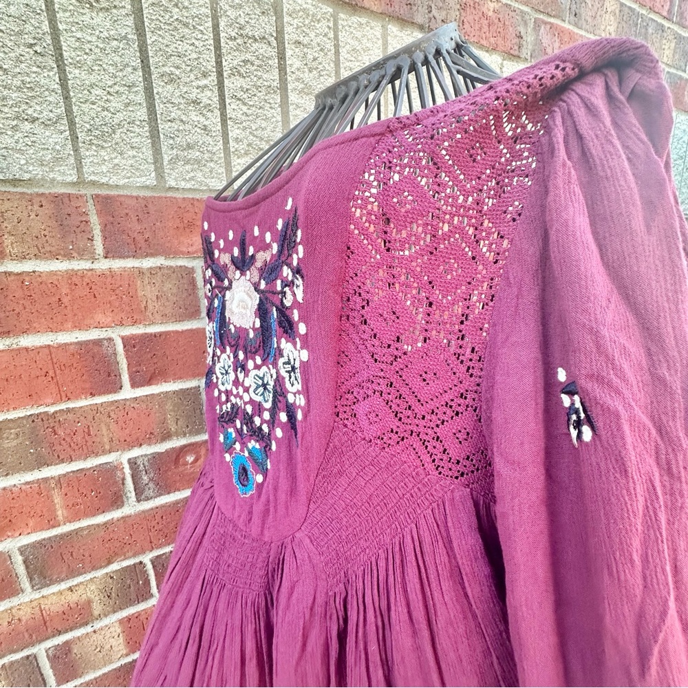 Free People Plum Backless Dress FloralEmbroidered BOHO Artsy Flow Babydoll Sz M - Picture 8 of 16
